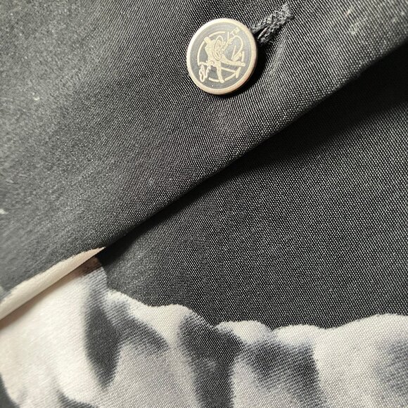 Elvis Presley Hard Rock Cafe Shirt - Picture 4 of 5